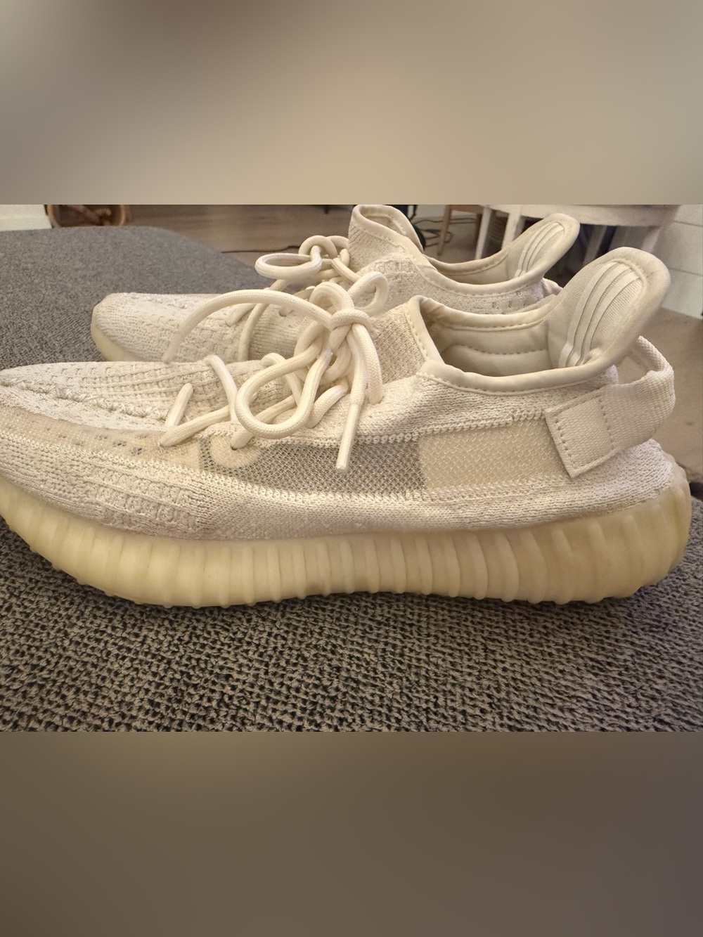 Adidas Yeezy Boost 350 V2 Bone